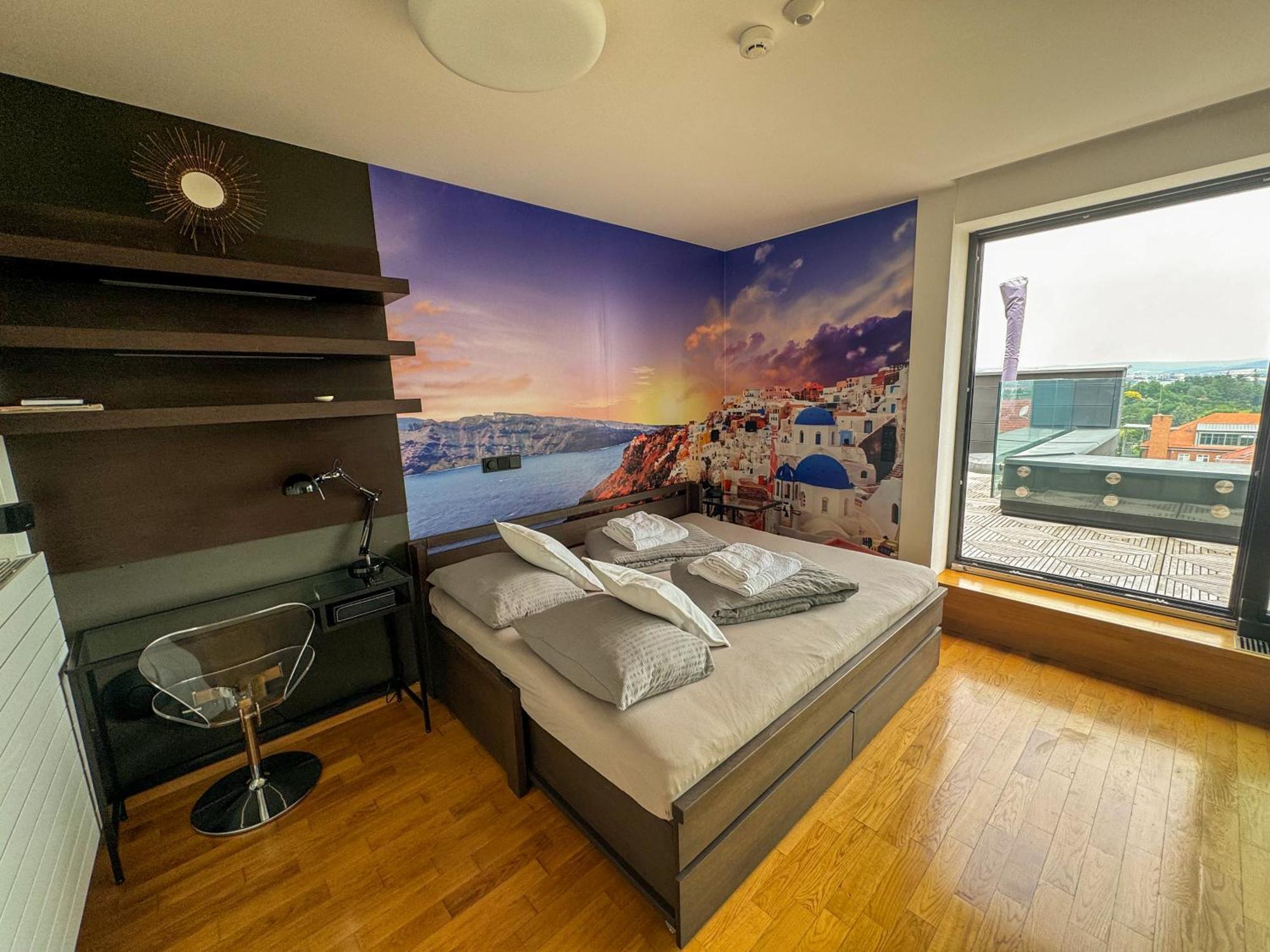Apartman Se Saunou A Terasou S Vyhledem Na Бърно Екстериор снимка