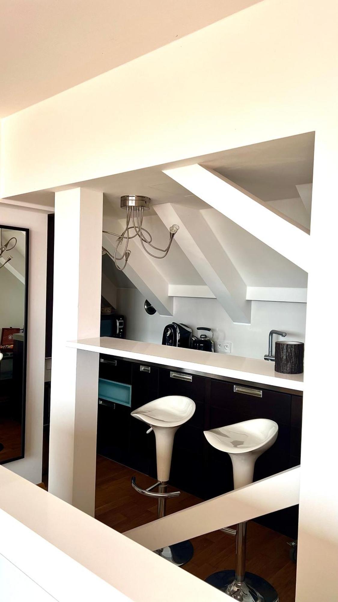 Apartman Se Saunou A Terasou S Vyhledem Na Бърно Екстериор снимка